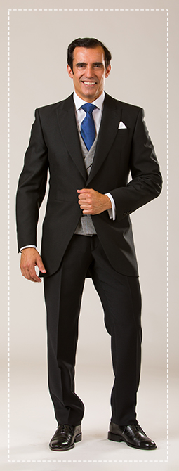 Traje de novio negro