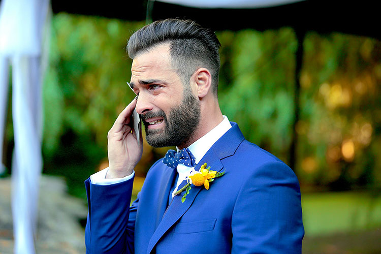 Alquiler de trajes para bodas, bautizos y comuniones