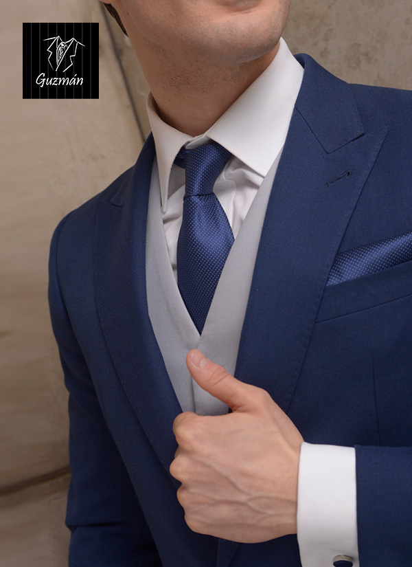 Alquiler de chaqué azul