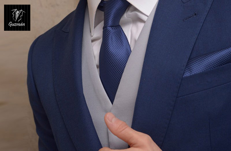 Chaqués y esmoquin italianos