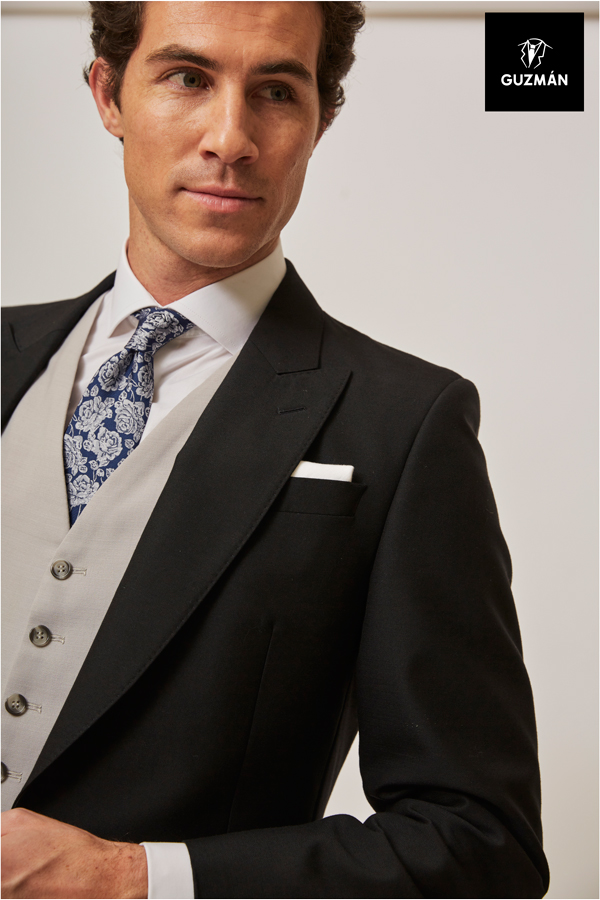 Lo último en moda para novios 2020