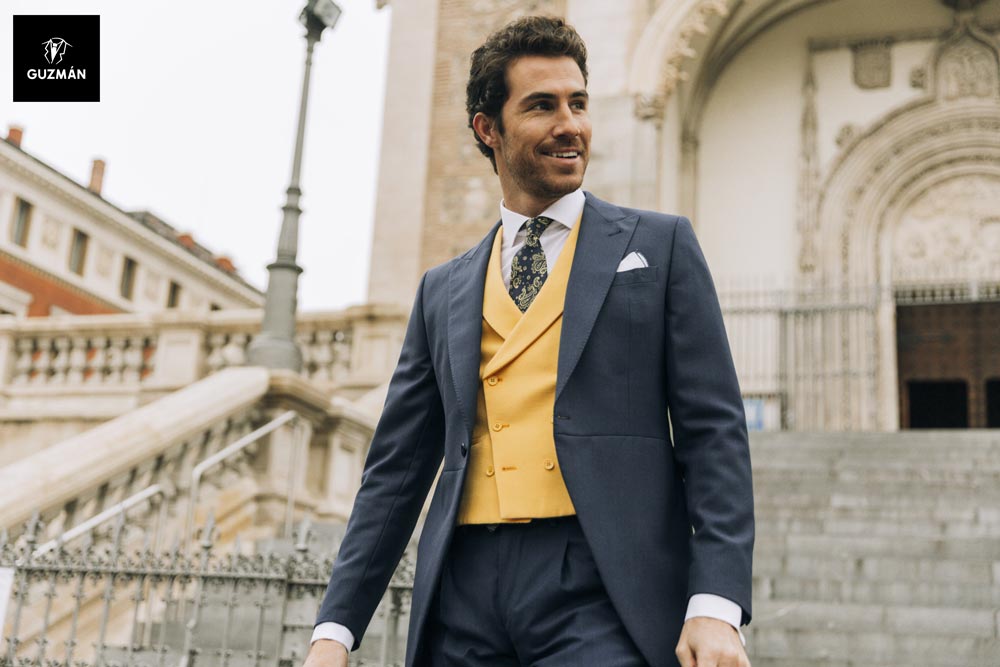 ¿Dónde puedo encontrar chaqués ideales para bodas de verano?