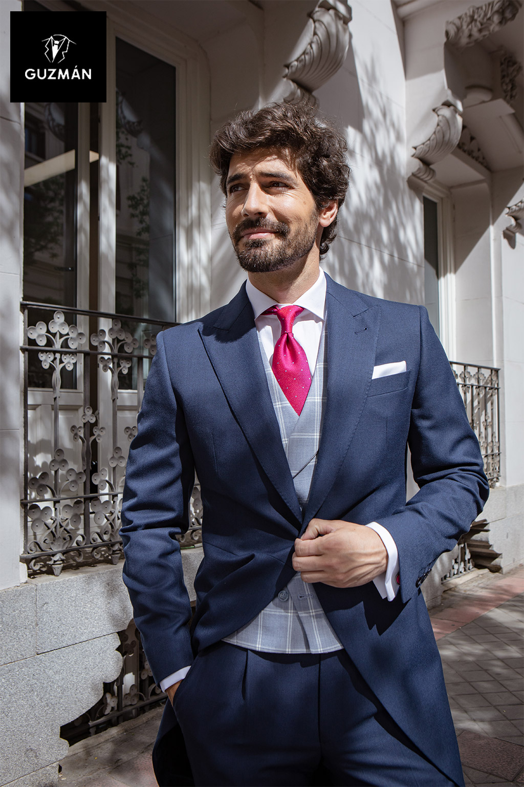 Cinco consejos para ahorrar en el traje de novio